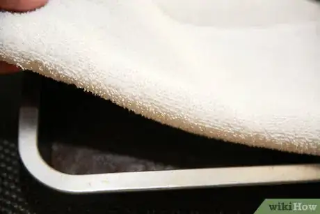 Image titled Improve a Dry Cake Step 2