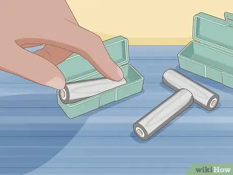 Image titled Pack Lithium Batteries Step 7