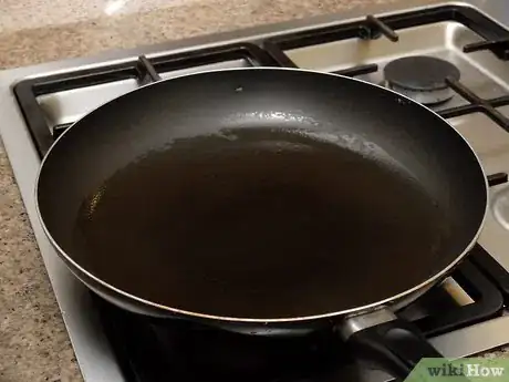 Image titled Make Salmon Cakes Step 5