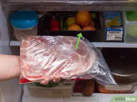 Image titled Freeze Meat Step 1