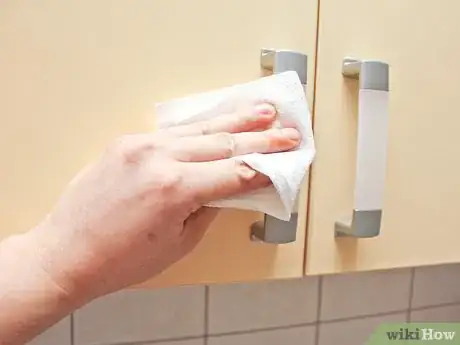 Image titled Clean Kitchen Handles Step 3