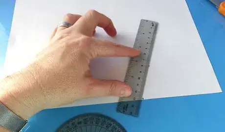 Image titled Shade   draw angle