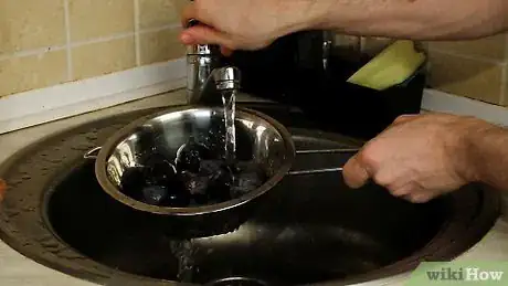 Image titled Preserve Figs Step 7