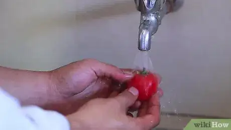 Image titled Core a Tomato Step 1 preview