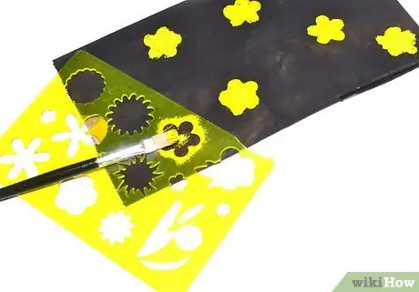 Image titled Make Paper Bag Planters Step 15