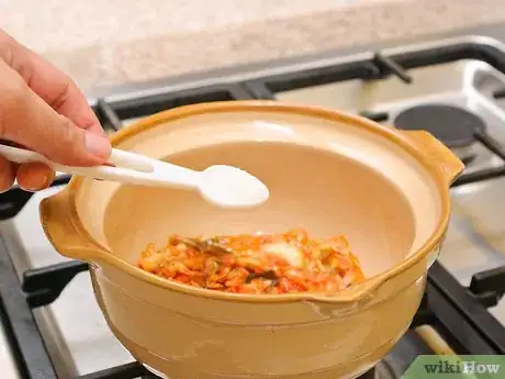 Image titled Make Kimchi Jjigae Step 6