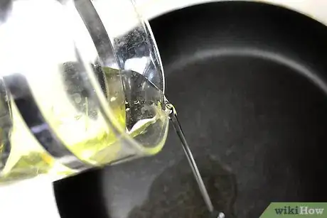 Image titled Make Butternut Squash Chips Step 4