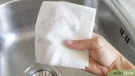 Image titled Prepare Mushrooms Step 1