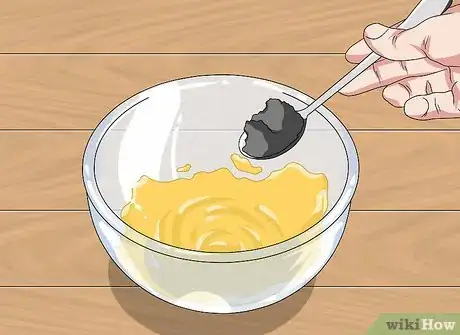 Image titled Make Gel Eyeliner Step 8