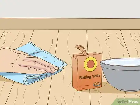 Image titled Clean Laminate Floors Naturally Step 4