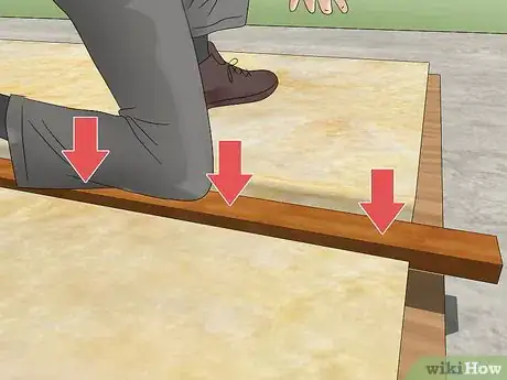 Image titled Cut Insulation Step 4