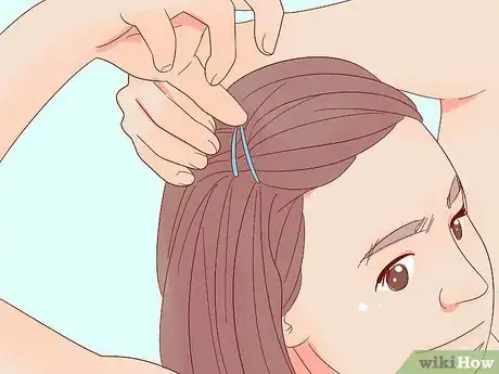 Image titled Grow out Bangs Step 1