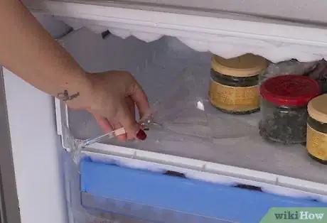 Image titled Make a Gin Martini Step 7