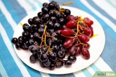 Image titled Choose the Healthiest Salad Bar Options Step 7