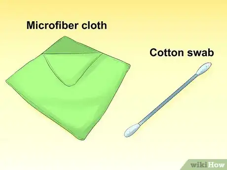 Image titled Clean a Silver Necklace Step 1