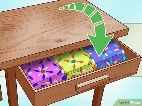 Image titled Store Scarves Step 12