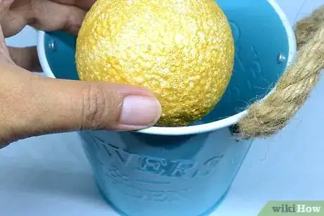 Image titled Make a Chocolate Bouquet Step 15