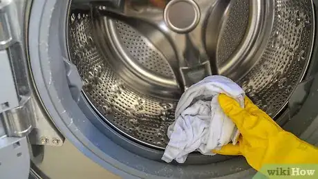 Image titled Bleach Cotton Step 11