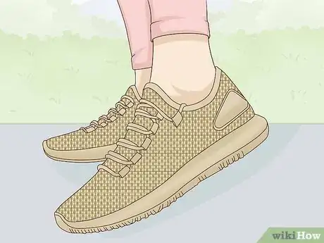 Image titled Buy Sneakers Step 12.jpeg