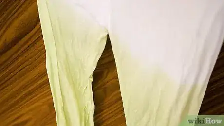 Image titled Make Ombre Tights Step 25