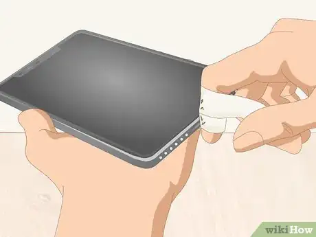 Image titled Clean Your iPhone Step 11