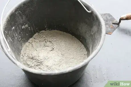 Image titled Make a Concrete Stool Step 4