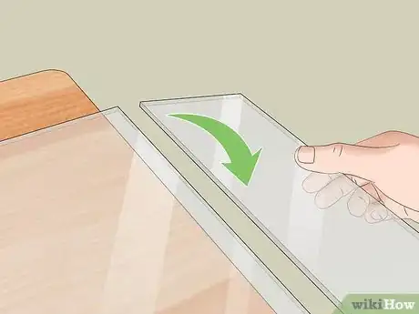 Image titled Cut Glass for a Custom Picture Frame Step 7