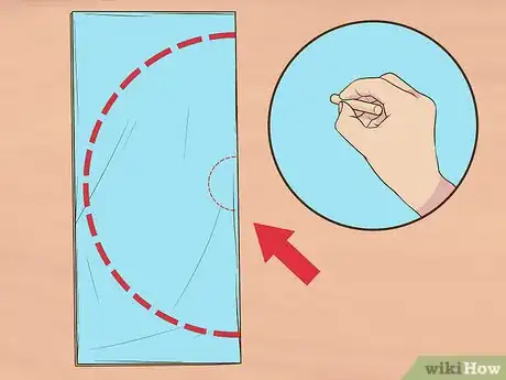 Image titled Make a Christmas Tree Skirt Step 4