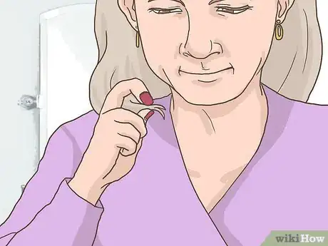 Image titled Choose a Short Hairstyle As an Older Woman Step 1