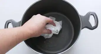Clean a Dutch Oven