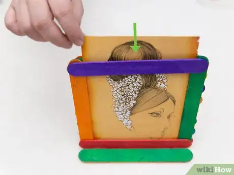 Image titled Make Photo Frames from Ice Cream Sticks Step 19
