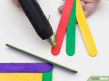 Image titled Make Photo Frames from Ice Cream Sticks Step 16