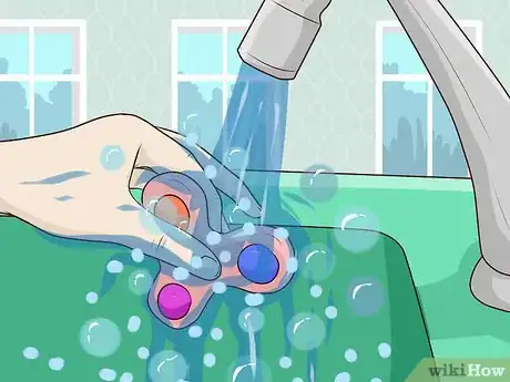 Image titled Use a Lush Bubble Bar Step 6