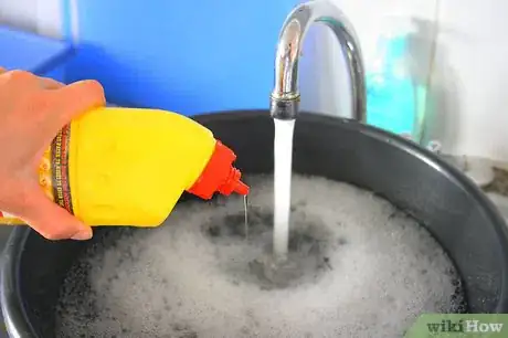 Image titled Mix peroxide with water Step 7