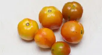 Reduce Acid in Tomato Dishes