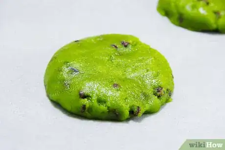 Image titled Make Green Chocolate Chip Cookies Step 17