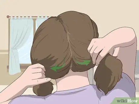 Image titled Curl Bobbed Hair Step 14.jpeg