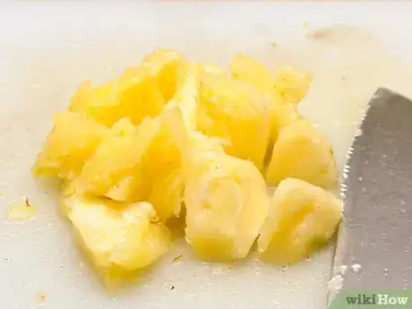 Image titled Make Pineapple Juice Step 10