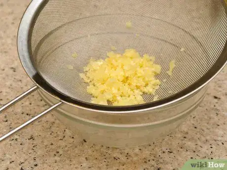 Image titled Make Garlic Juice Step 13