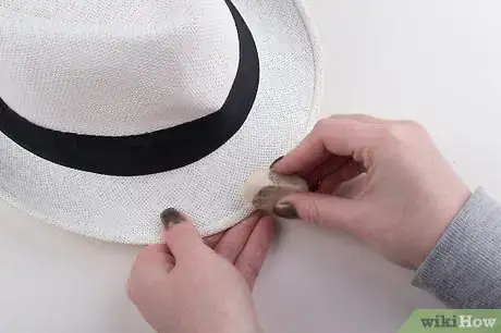 Image titled Clean Straw Hats Step 10