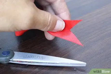 Image titled Make Christmas Crackers Step 16