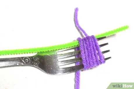 Image titled Make Yarn Tassel Flowers Step 2