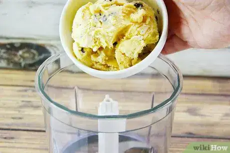 Image titled Make a Kit Kat Milkshake Step 6