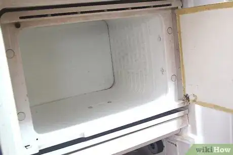 Image titled Freeze Buttermilk Step 5