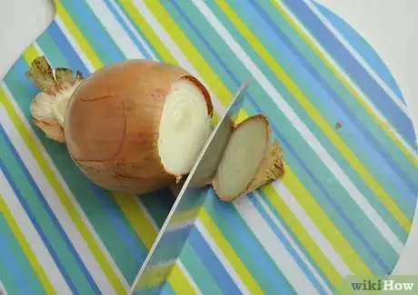 Image titled Make Oven Fried Onion Rings Step 1