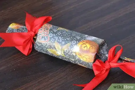 Image titled Make Christmas Crackers Step 15