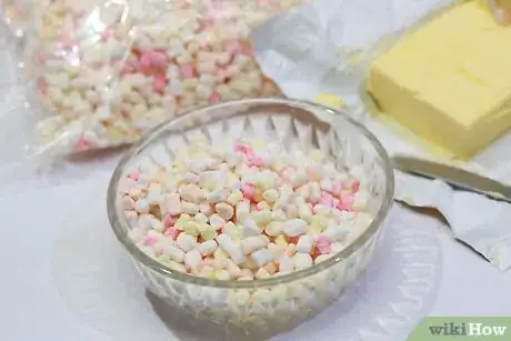 Image titled Make Layered Rice Krispie Treats Step 1