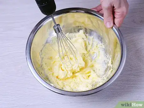 Image titled Make a Tiered Macaron Cake Step 10