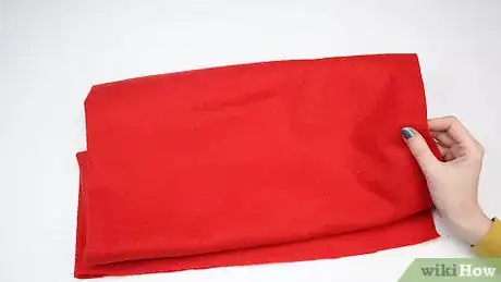 Image titled Make Felt Flowers Step 1