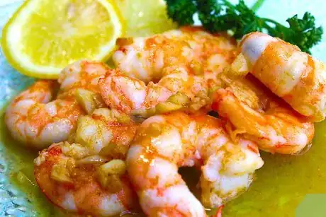 Image titled Make Garlic Shrimp Step 7